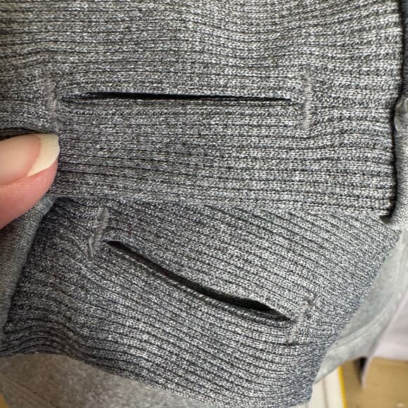 Nike Therma-Fit Men’s Gray Hoodie Just Do It Red Green Logo Medium Sweatshirt - Picture 6 of 10